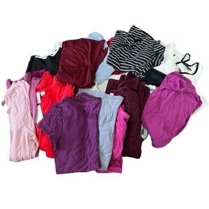 Pack: 20 Women’s Tops